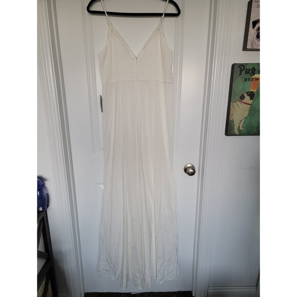 NWT Lulus Center of My Love White Satin Sleeveless Mermaid Maxi Dress, L - Picture 2 of 11